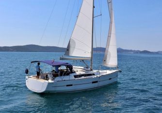 Yacht Offer