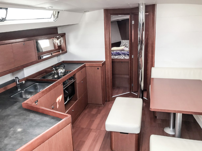 Beneteau Oceanis 45