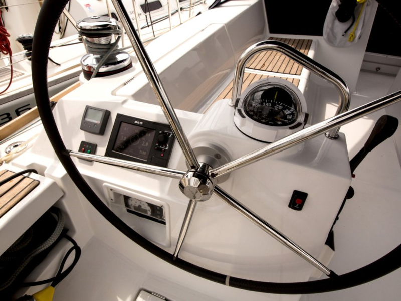 Beneteau Oceanis 48