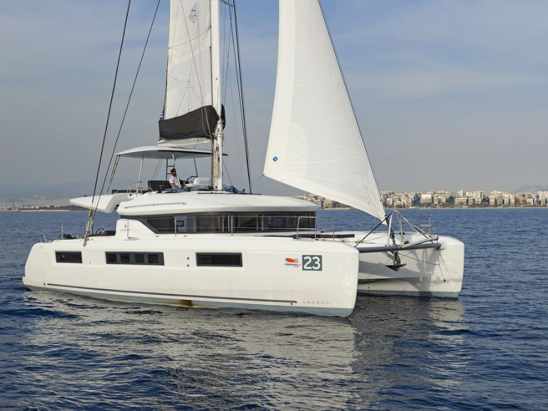 Lagoon 50