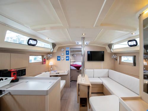 Beneteau Oceanis 41.1