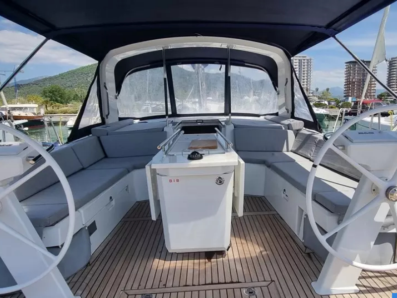 Beneteau Oceanis 46.1