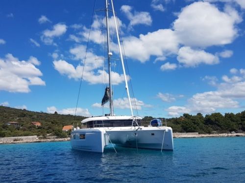Lagoon 46
