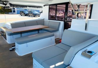 Yacht Offer