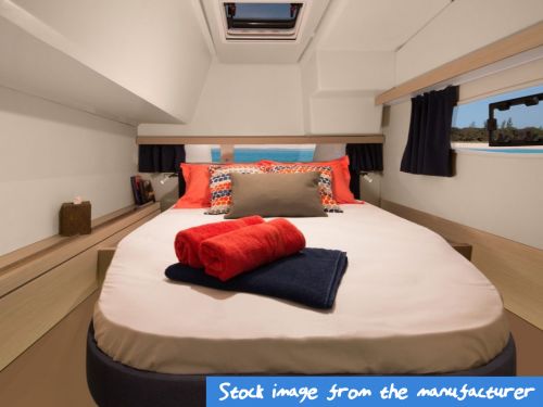 Fountaine Pajot Lucia 40