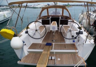 Yacht Offer